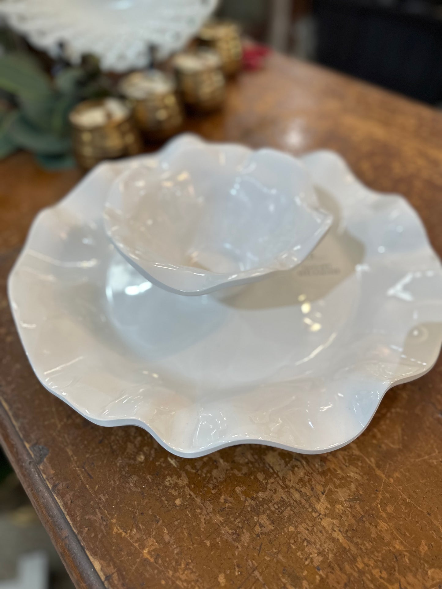 Beatriz Ball VIDA Havana Pedestal Melamine Cake Plate