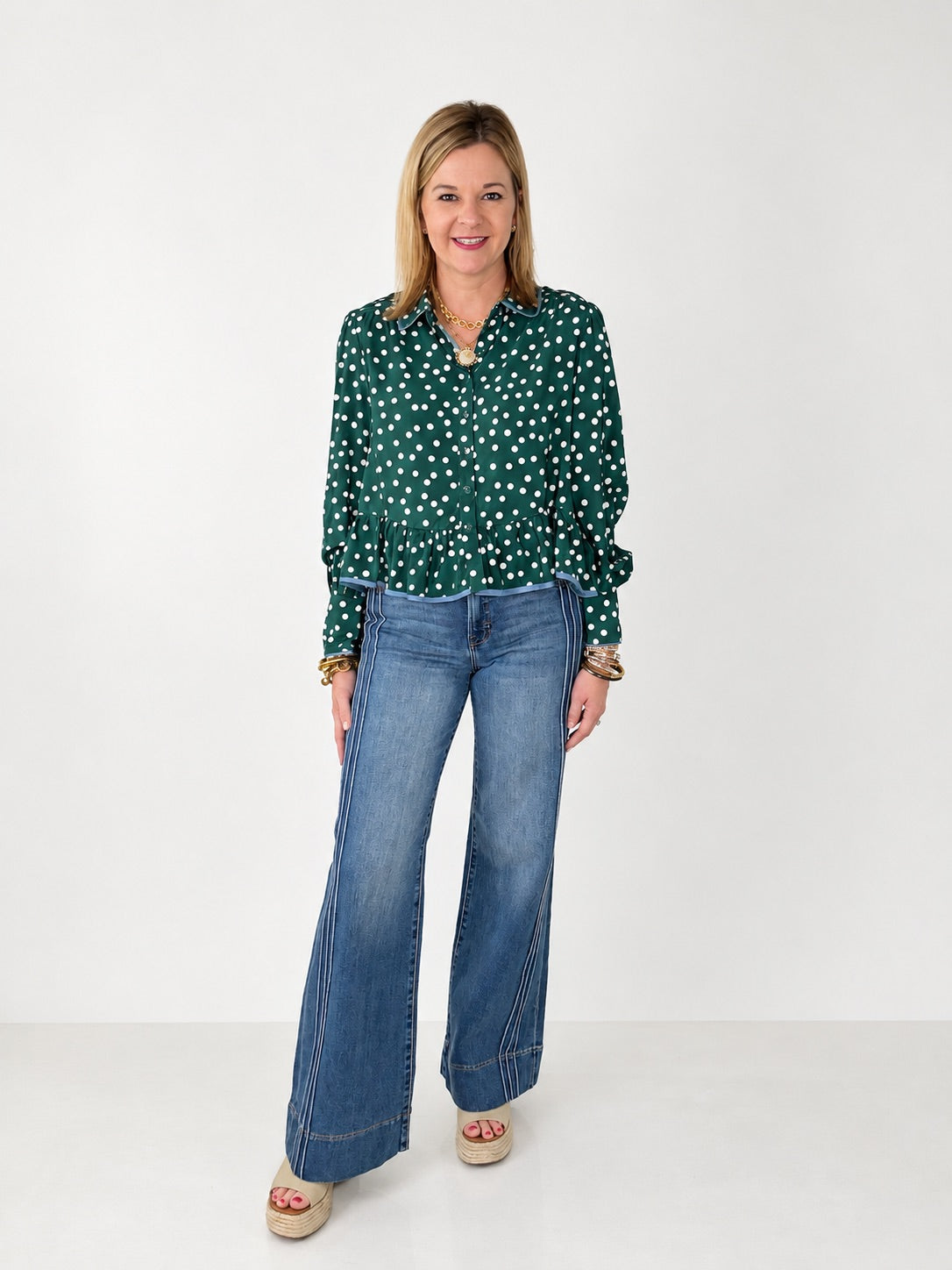 Hidden Happi Mid Rise Comfort Flare