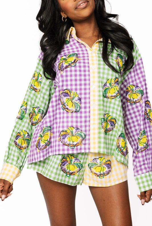 Queen of Sparkles Colorblock Mardi Gras Gingham King Cake Button Up Top