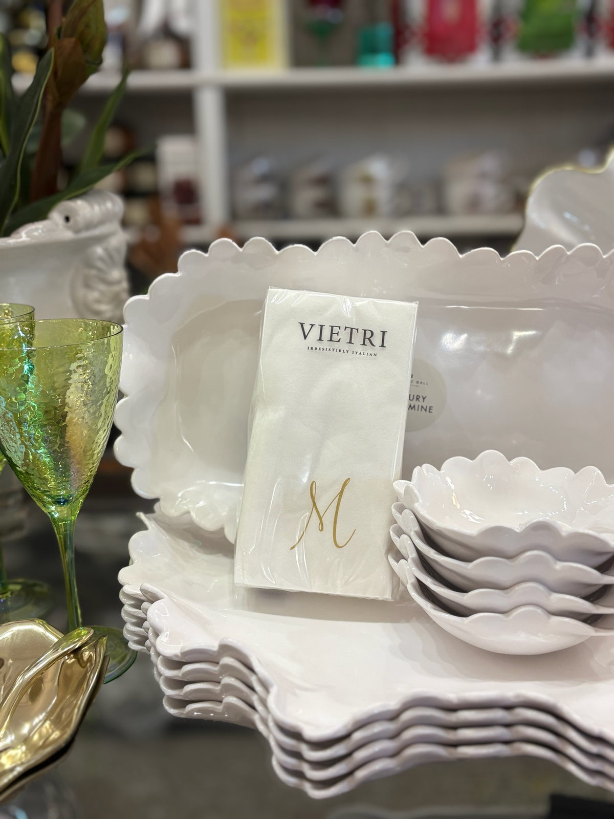 Vietri Papersoft Napkins Gold Monogram Guest Towels