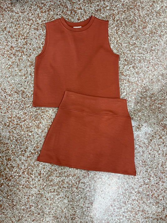 Butter Modal Tank In Rust