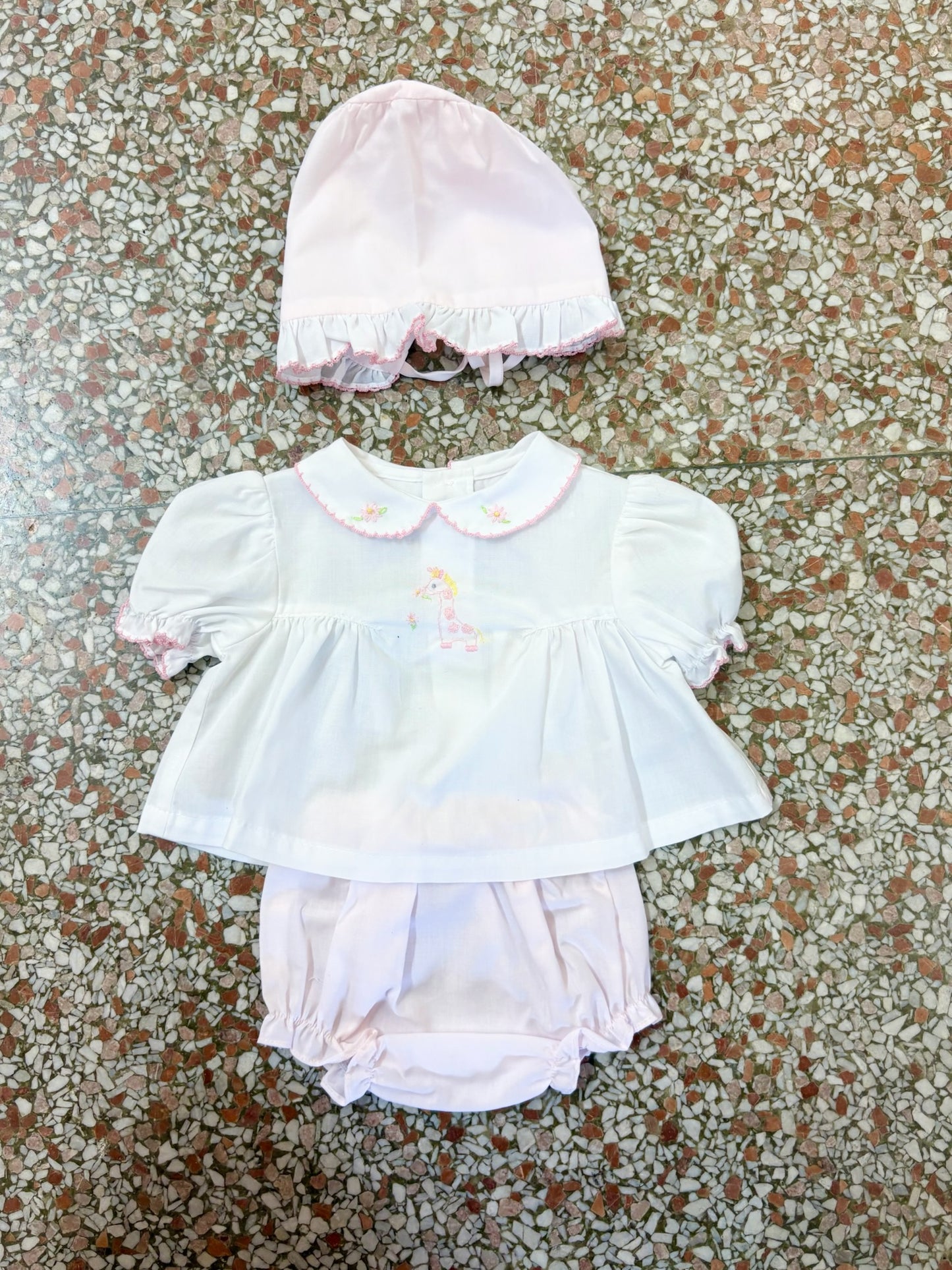 Embroidered Giraffe Diaper Set with Matching Bonnet