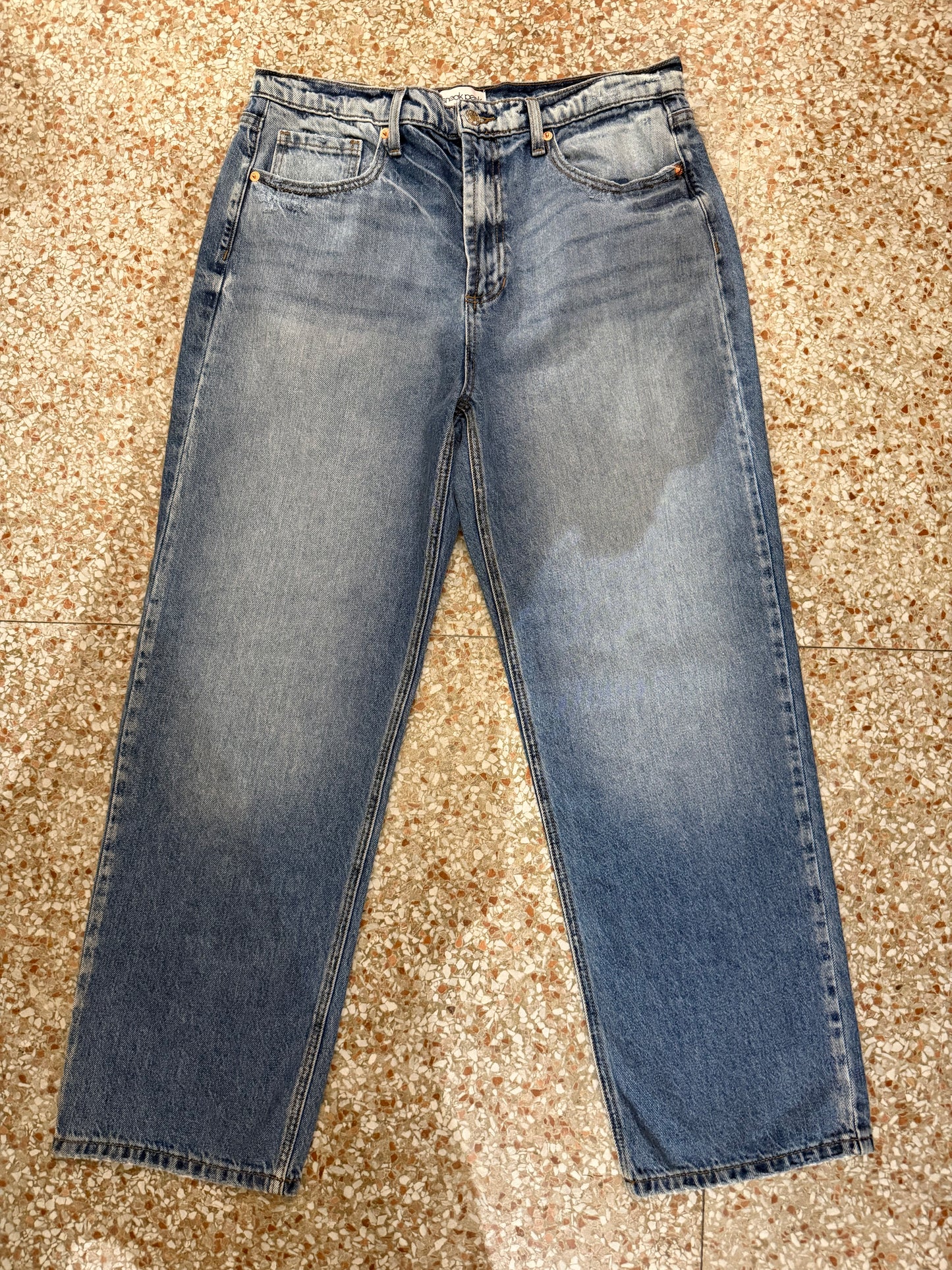 Sneak Peak 90’s Straight Denim