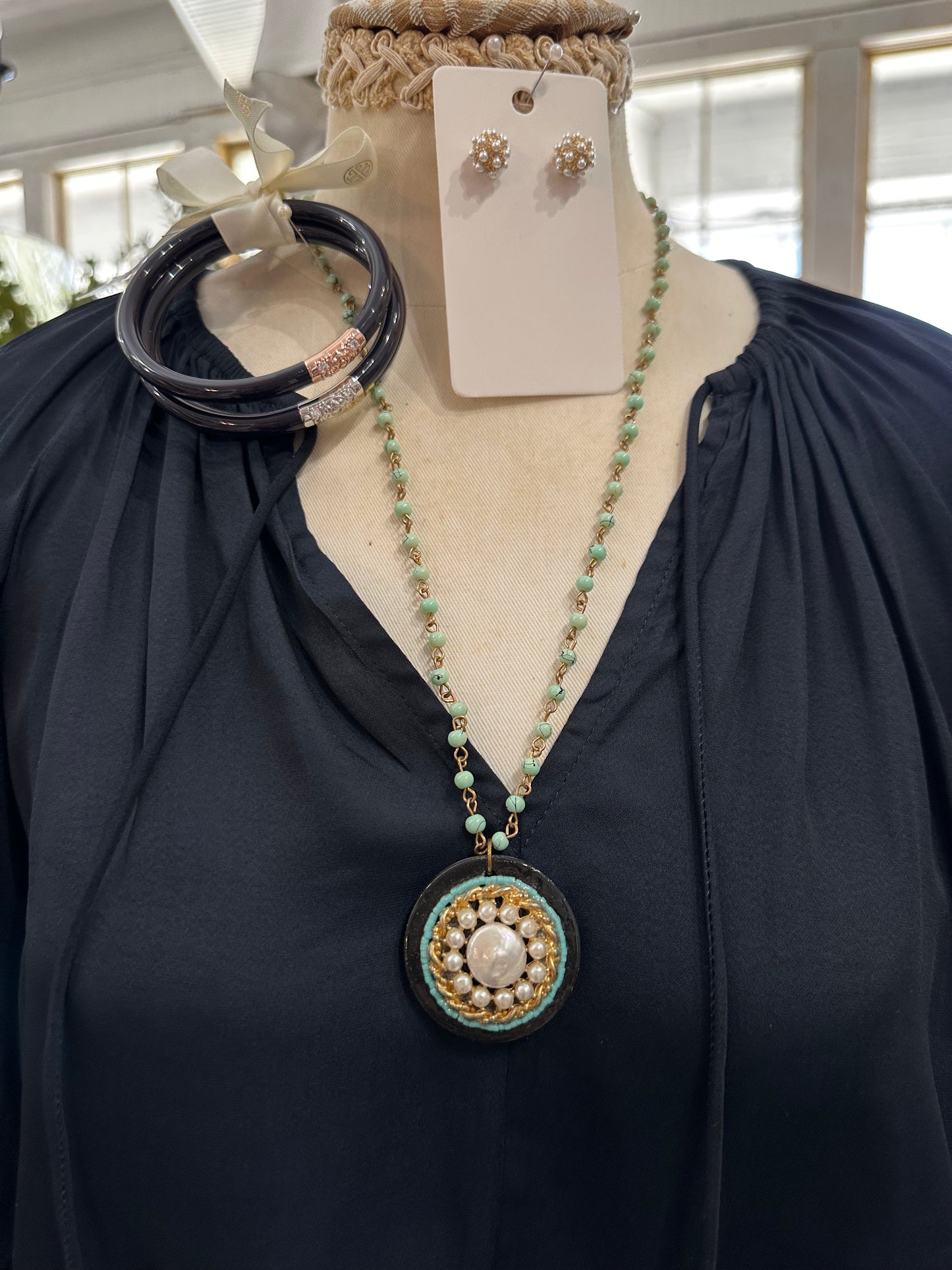 Pearl Teal Necklace